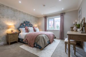 Bedroom- click for photo gallery